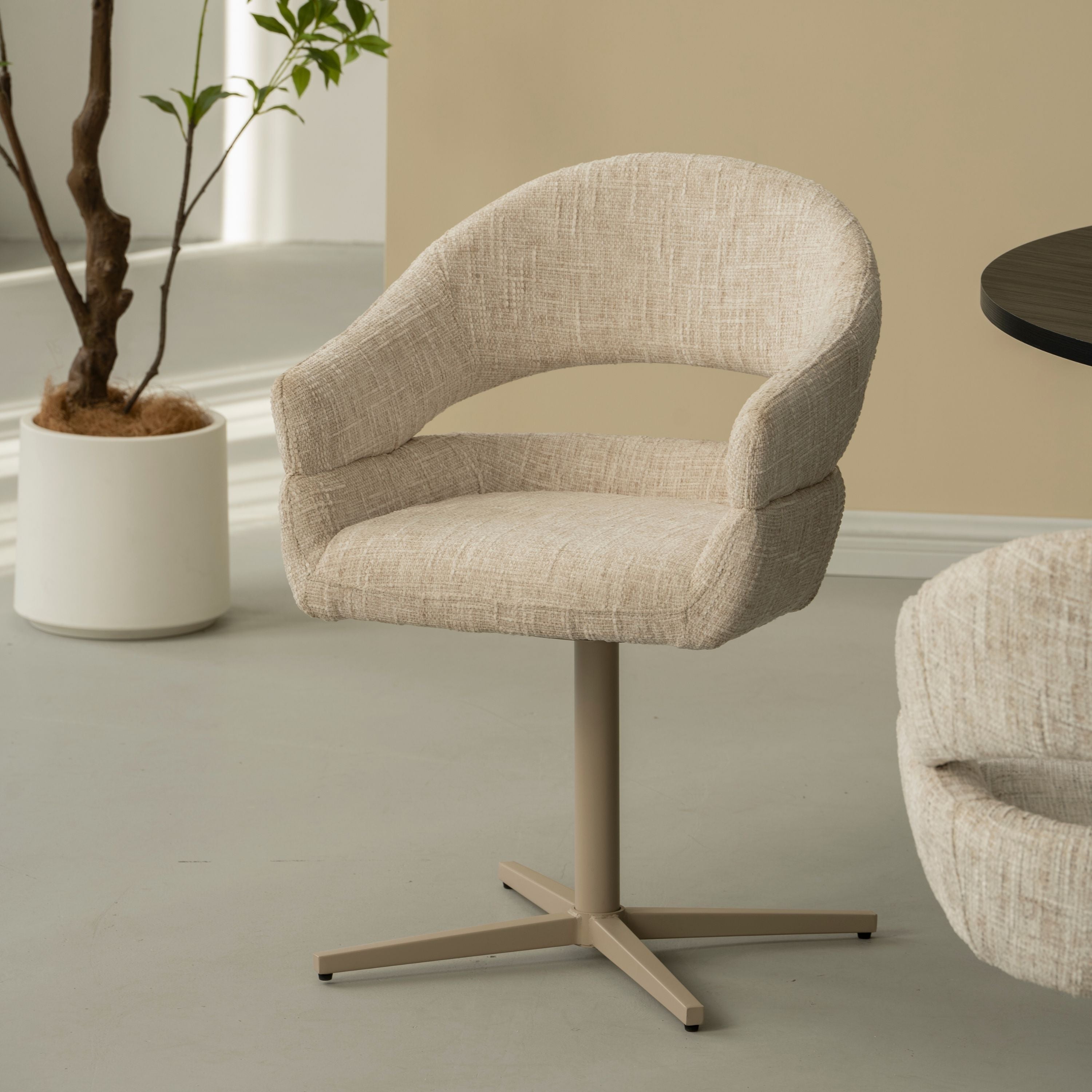 Clover Draaistoel - Beige - Chenille